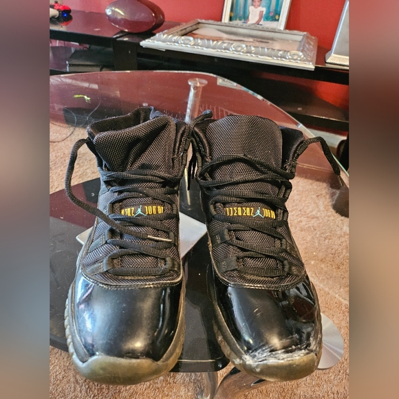 Jordan 11 size 6.5 - Picture 2 of 10